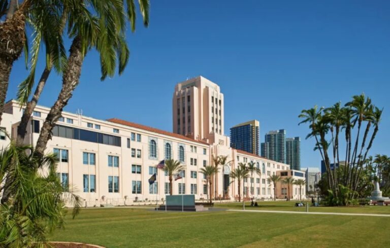 Destaca el Condado de SD entre los Mejores Empleadores de EUA 2023, según Forbes