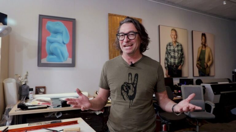 John Raymond Mireles documentará historias de migrantes y refugiados