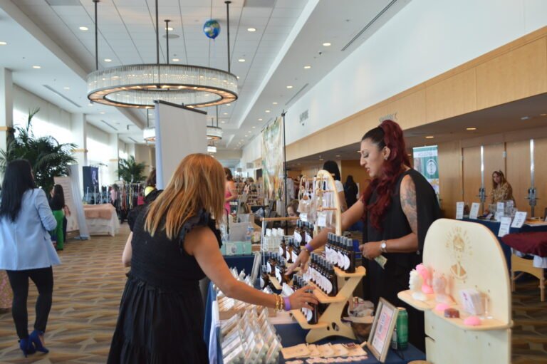 Impactan empresarias latinas la economía nacional